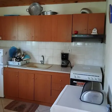 κοντά στη θάλασσα فندق *