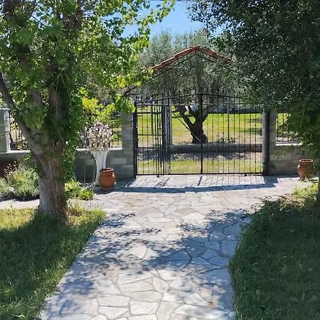 فندق κοντά στη θάλασσα *